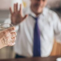 Без вредных привычек